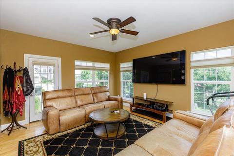 1009 Castleview Ct, Saint Charles, MO 63304 photo 28