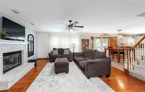 3033 Ridgetop Ct, Saint Peters, MO 63376 photo 7