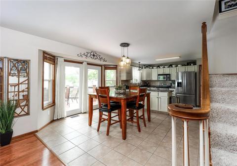 3033 Ridgetop Ct, Saint Peters, MO 63376 photo 8