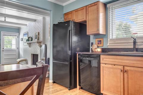 1302 Wissmann Dr, Ballwin, MO 63011 photo 4