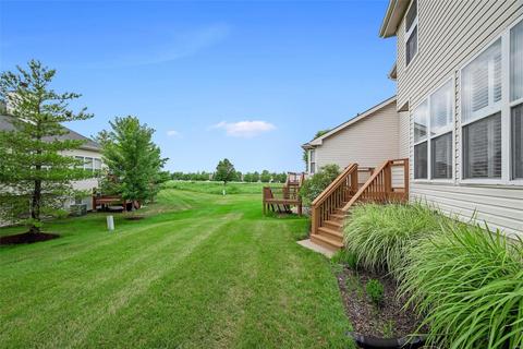 644 Hawk Run Dr, O'fallon, MO 63368 photo 2