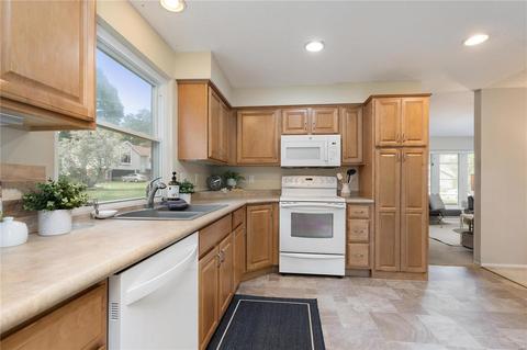 6 Newfield Ct, Ballwin, MO 63011 photo 13