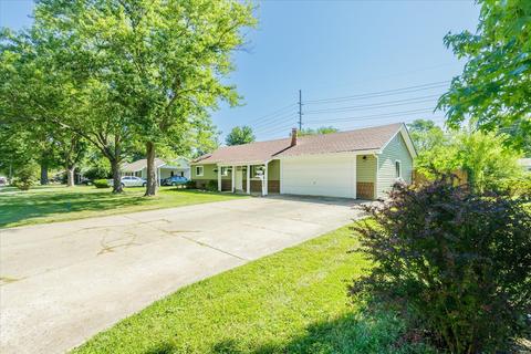 606 Saint Matthew Ave, O'fallon, MO 63366 photo 3