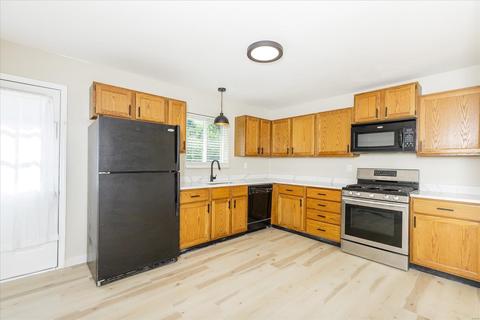 606 Saint Matthew Ave, O'fallon, MO 63366 photo 9