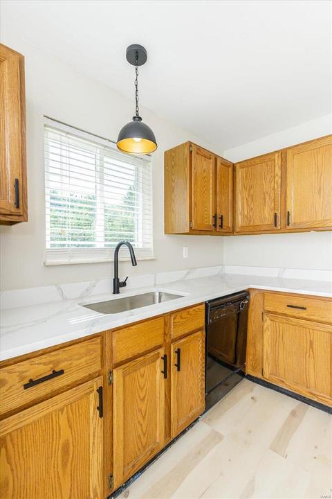 606 Saint Matthew Ave, O'fallon, MO 63366 photo 14