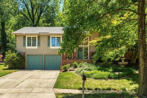 634 Carman Forest Ln, Ballwin, MO 63021 photo 1