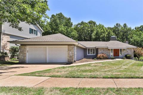 538 Huntley Heights Dr, Ballwin, MO 63021 photo 1