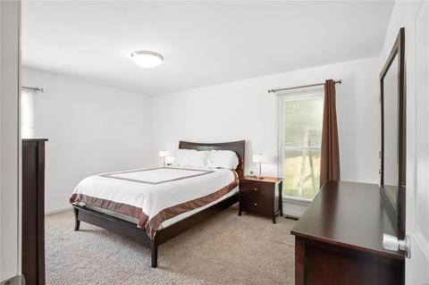 16 Rainfield Ct, Ballwin, MO 63021 photo 10