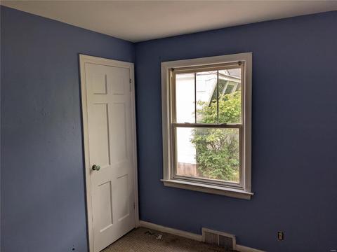 547 E Jackson Rd, Saint Louis, MO 63119 photo 5