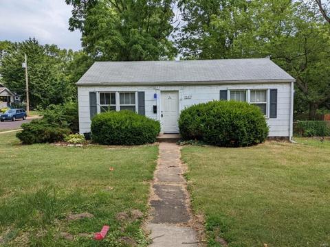 547 E Jackson Rd, Saint Louis, MO 63119 photo 1