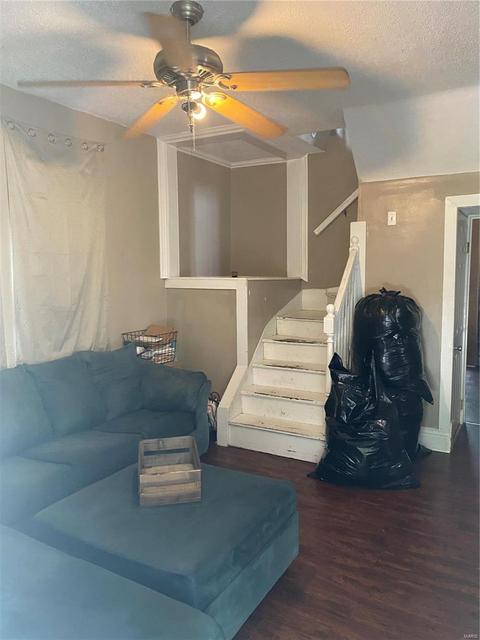 423 Emmett Ave, Saint Louis, MO 63135 photo 6