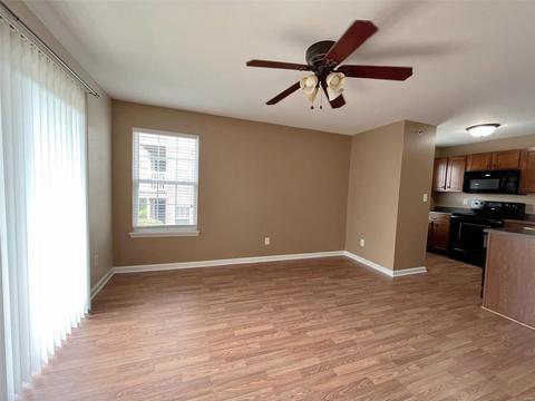 15202 Spring Creek Ln, O'fallon, MO 63368 photo 3