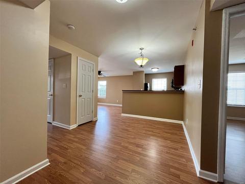 15202 Spring Creek Ln, O'fallon, MO 63368 photo 5