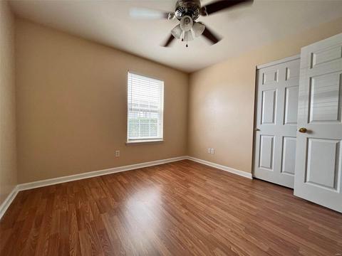 15202 Spring Creek Ln, O'fallon, MO 63368 photo 7