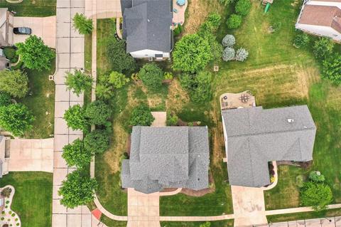 1077 Brook Mont Drive Dr, O'fallon, MO 63366 photo 5