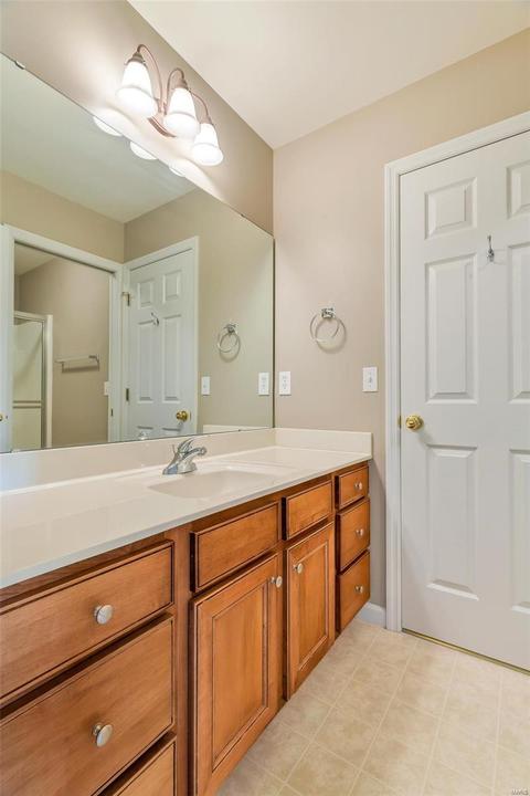 1077 Brook Mont Drive Dr, O'fallon, MO 63366 photo 35
