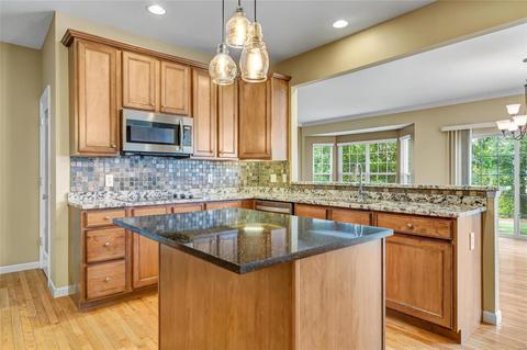 1077 Brook Mont Drive Dr, O'fallon, MO 63366 photo 9