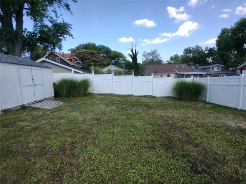 3824 Midview Ave, Bridgeton, MO 63044 photo 3