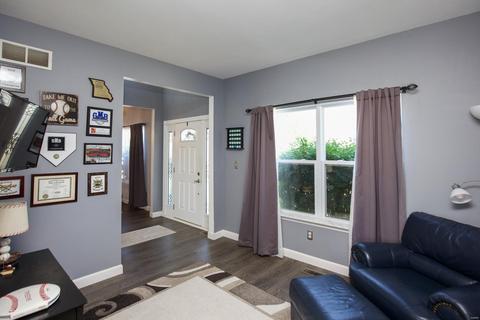612 Topaz Dr, O'fallon, MO 63366 photo 6