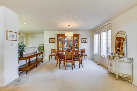 1686 Ridgeview Circle Dr, Ballwin, MO 63021 photo 8