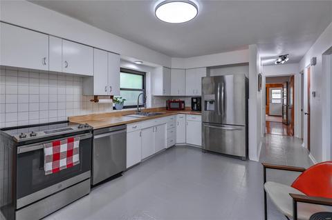 5124 Deville Ave, Shrewsbury, MO 63119 photo 8