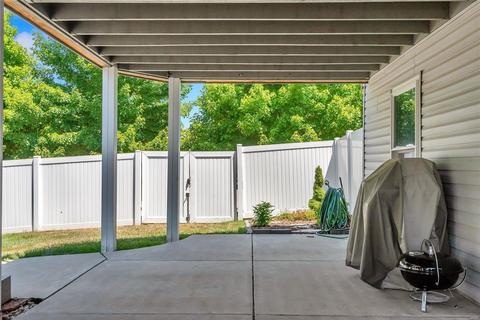 2 Spring Time Ct, Saint Charles, MO 63303 photo 34