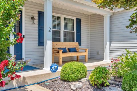 2 Spring Time Ct, Saint Charles, MO 63303 photo 3