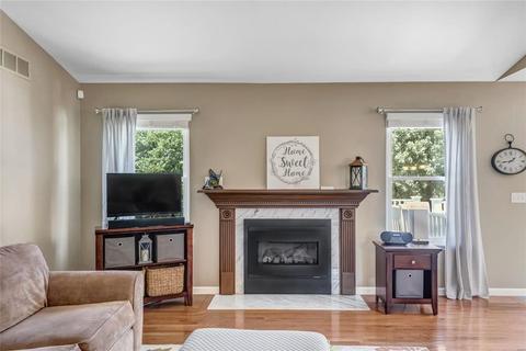 2 Spring Time Ct, Saint Charles, MO 63303 photo 6