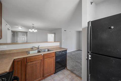 5202 Spring Creek Ln, O'fallon, MO 63368 photo 9