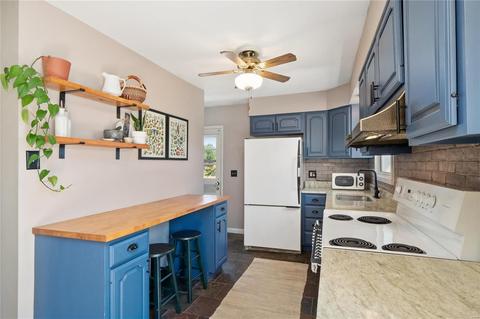 237 Hutchinson Rd, Ellisville, MO 63011 photo 8