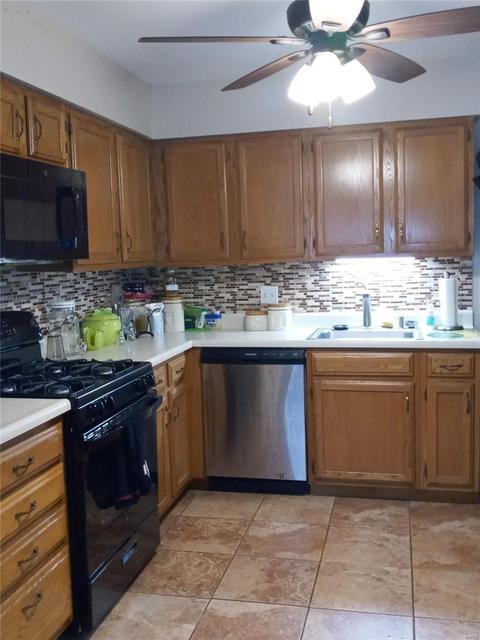 741 Ridgeside Dr #C, Ballwin, MO 63021 photo 4