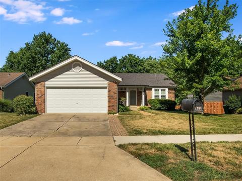 1343 Culpepper Ridge Dr, Ballwin, MO 63021 photo 2