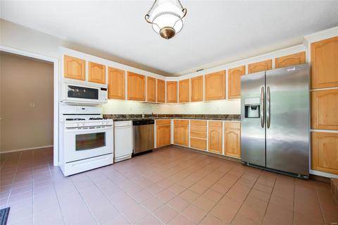 408 Tulsa Ave, Manchester, MO 63021 photo 14