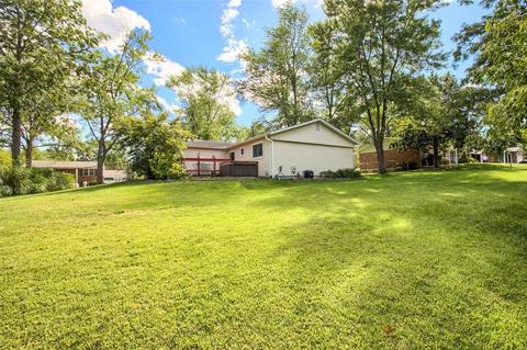 599 Golfwood Dr, Ballwin, MO 63021 photo 37
