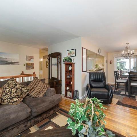 617 Burwick Ter, Manchester, MO 63021 photo 5