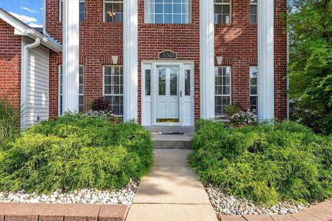 330 Gateford Dr, Ballwin, MO 63021 photo 3