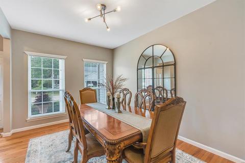 330 Gateford Dr, Ballwin, MO 63021 photo 8