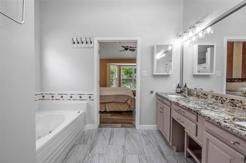 945 Kiefer Trails Dr, Ballwin, MO 63021 photo 22