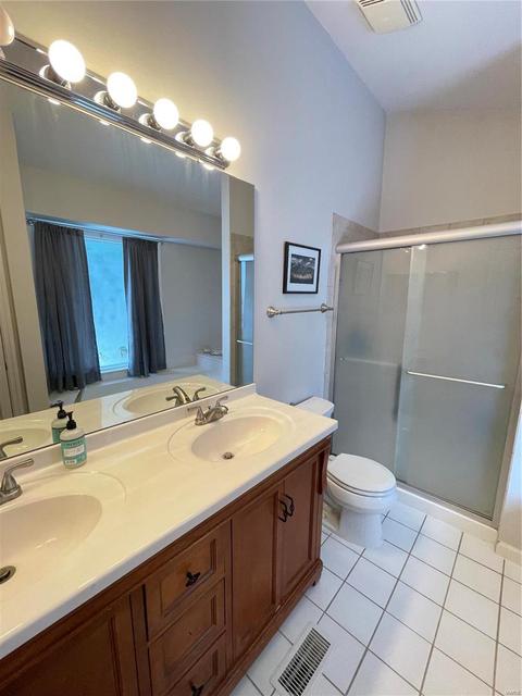 9727 Stanley Ave, Saint Louis, MO 63119 photo 27