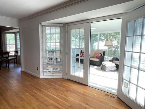 9727 Stanley Ave, Saint Louis, MO 63119 photo 11