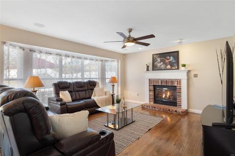 747 Longfellow Cir, O'fallon, MO 63366 photo 13