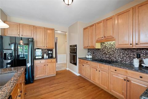16632 Benton Taylor Dr, Chesterfield, MO 63005 photo 10