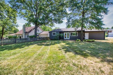687 Walnut Point Ct, Ballwin, MO 63021 photo 15