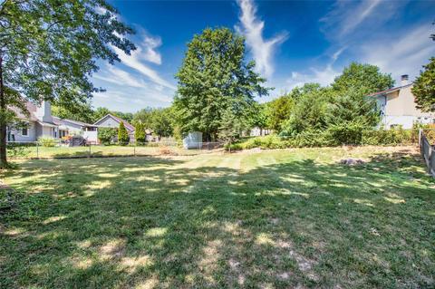 687 Walnut Point Ct, Ballwin, MO 63021 photo 18