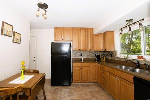 468 Chamberlin Dr, Manchester, MO 63021 photo 6