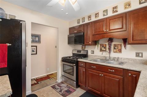 9003 Harold Dr, Saint Louis, MO 63134 photo 16