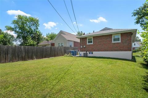9003 Harold Dr, Saint Louis, MO 63134 photo 22