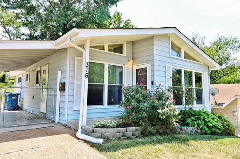 316 Ballwin Ave, Ballwin, MO 63021 photo 2