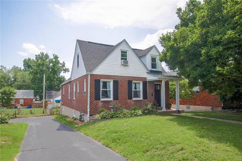 8914 Apache Ln, Saint Louis, MO 63114 photo 1