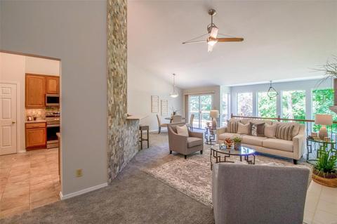 1306 Arbor Bluff Cir, Ballwin, MO 63021 photo 5
